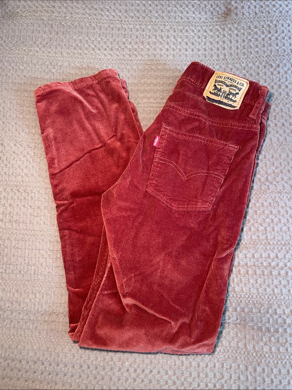 Levi's Women's Deep Red Corduroy Straight-Leg Jeans